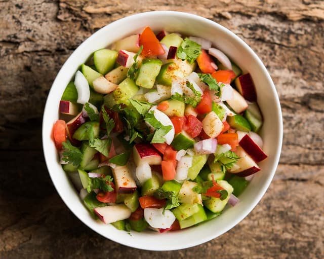 Kachumer Salad (For 1 Person)