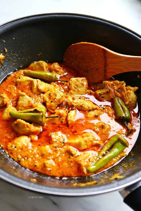 Chicken Achari Handi Boneless Daig (5kg)